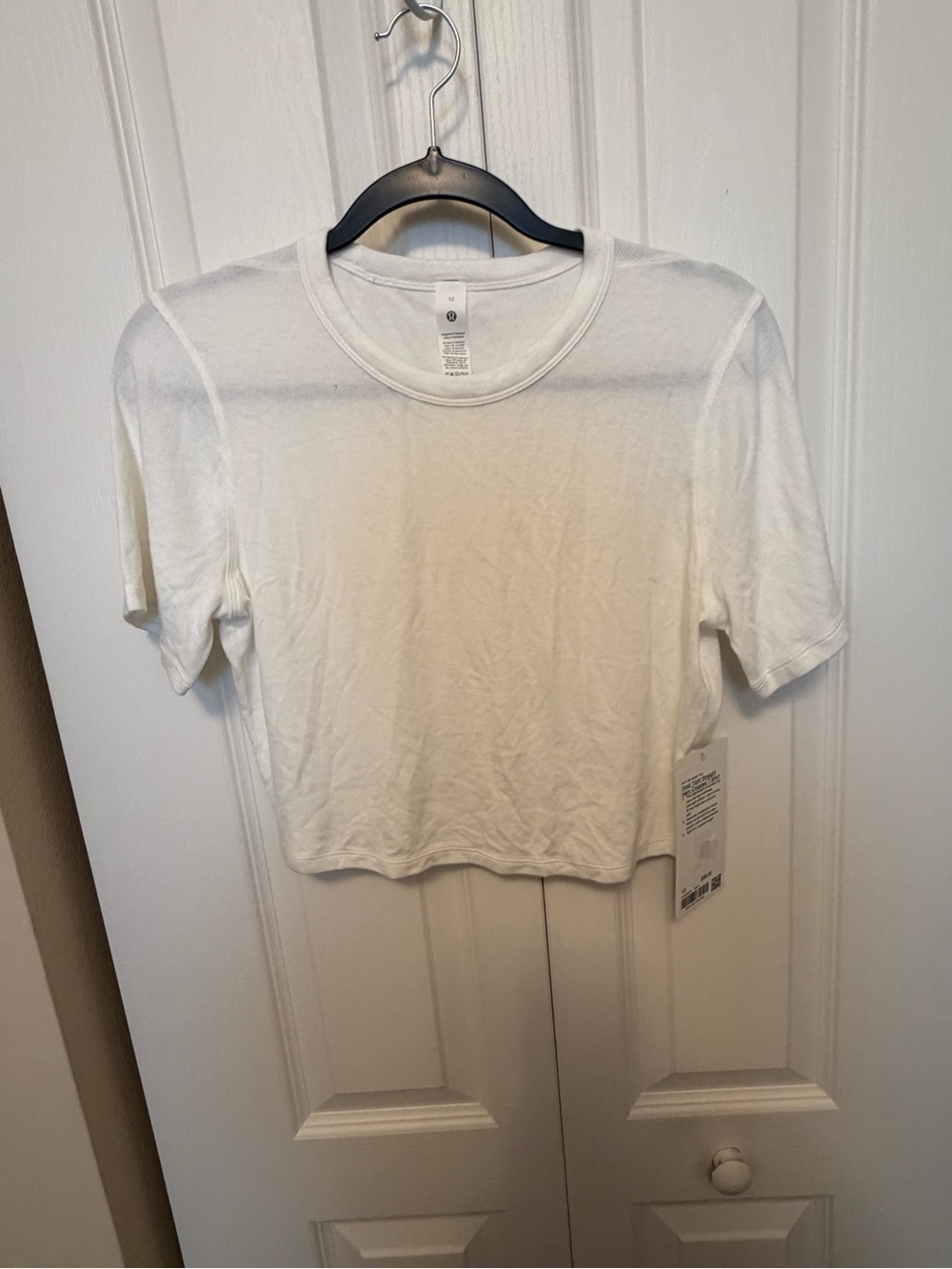 lululemon athletica White Cropped Crewneck Tee